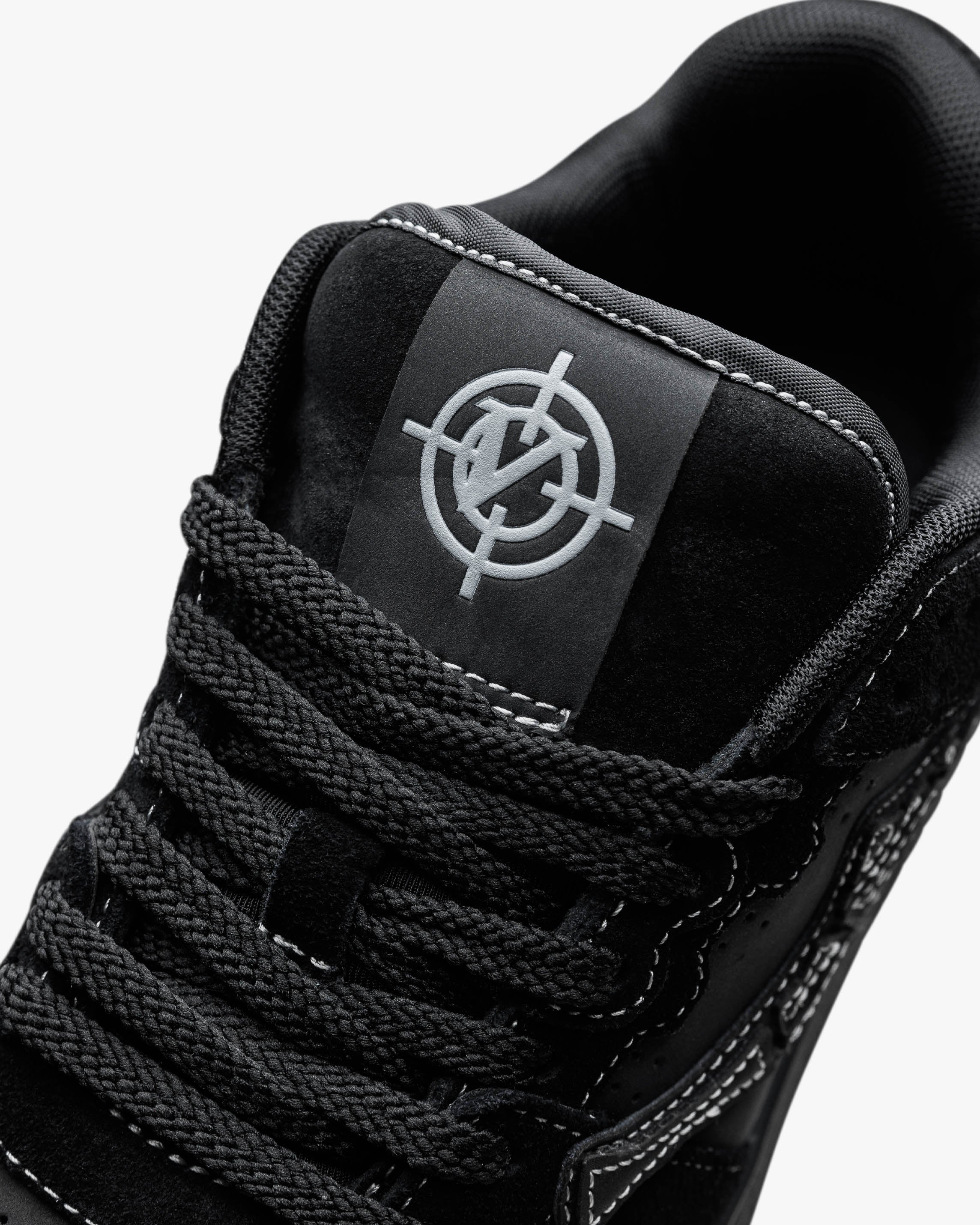 AKIMBO LOWS "BLACK PHANTOM" - Image 9