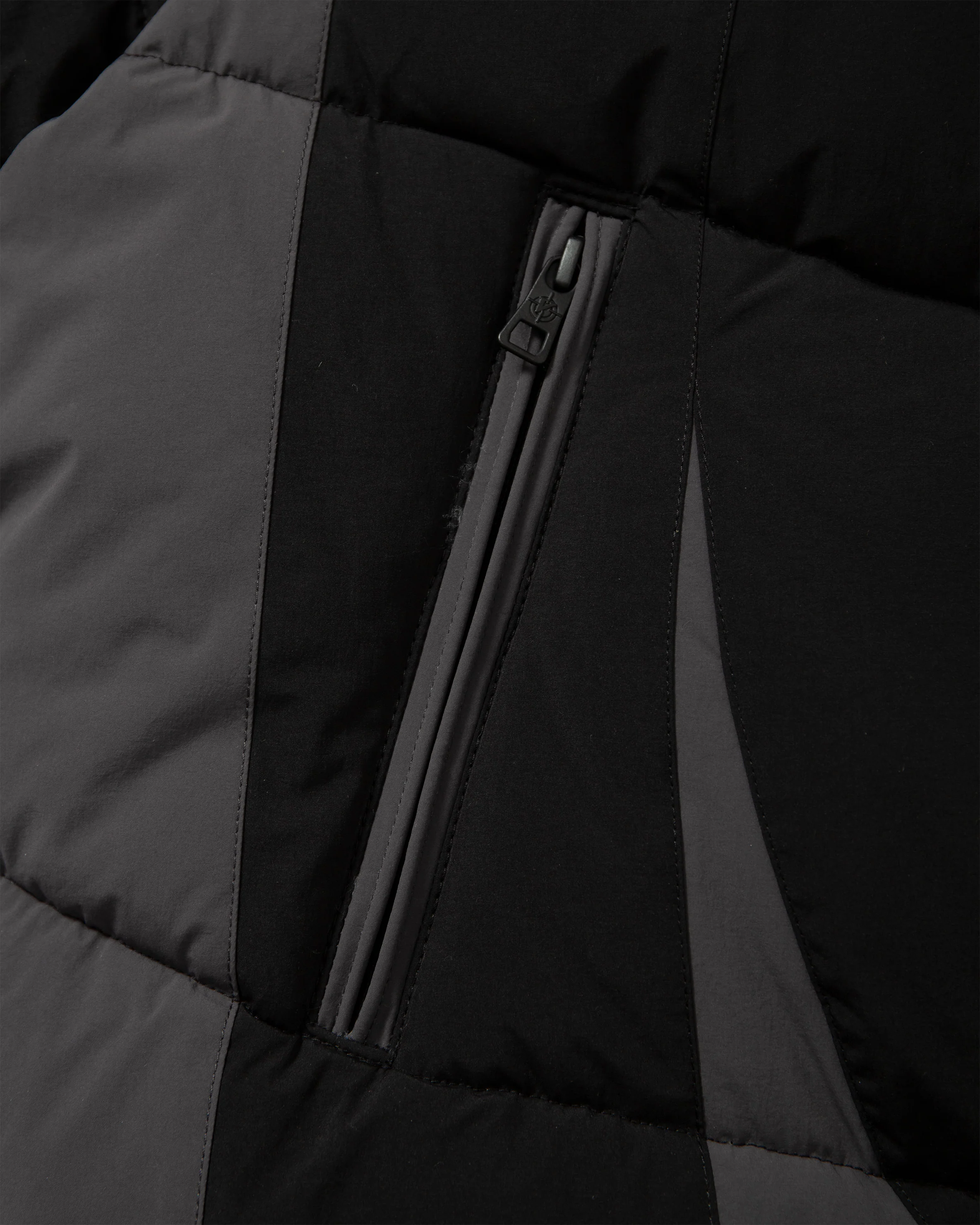 BLAZE PUFFER JACKET BLACK - Image 12