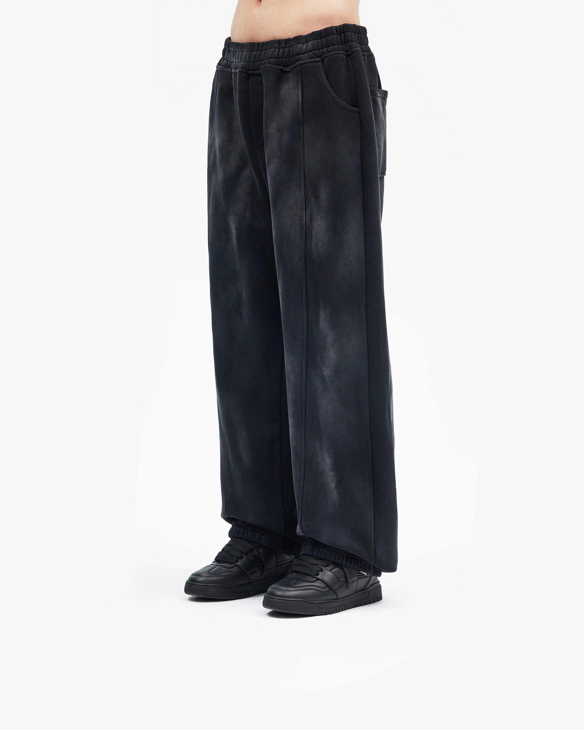 FADED WASH JOGGER BLACK - Image 4