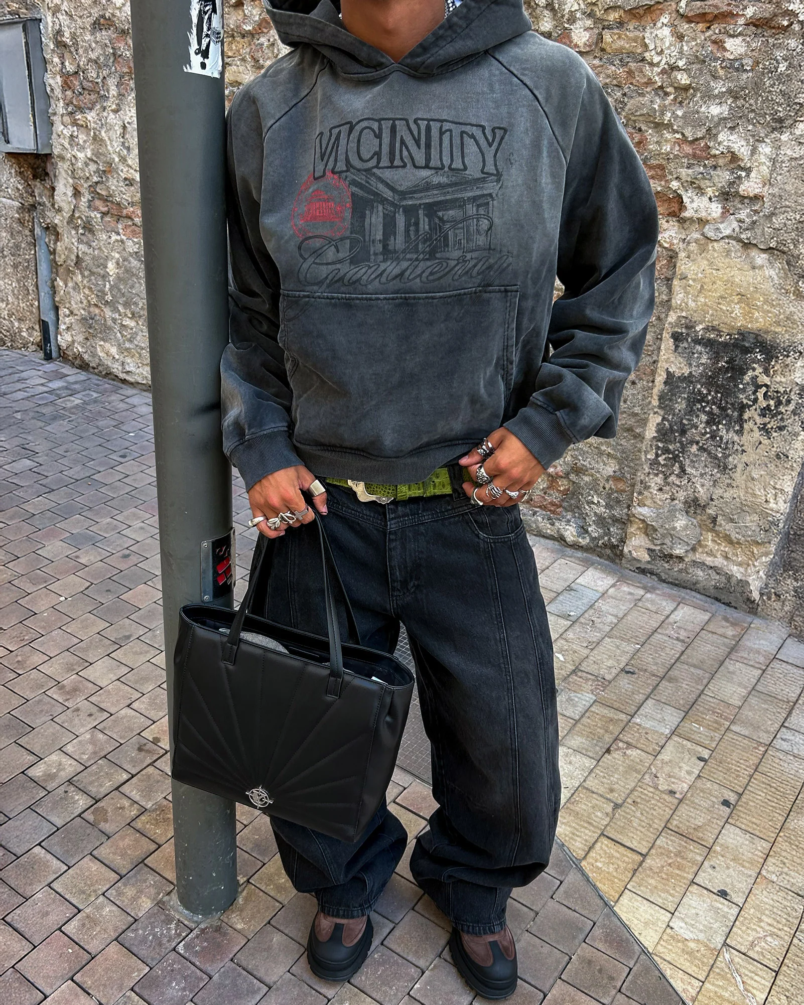 GALLERY HOODIE WASHED GREY - Image 3