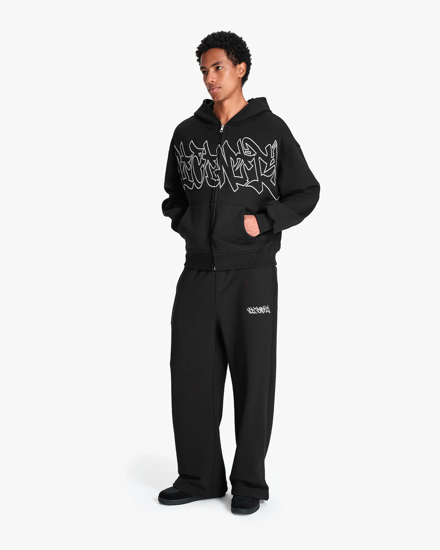 GRAFFITI ZIP-HOODIE BLACK - Image 8