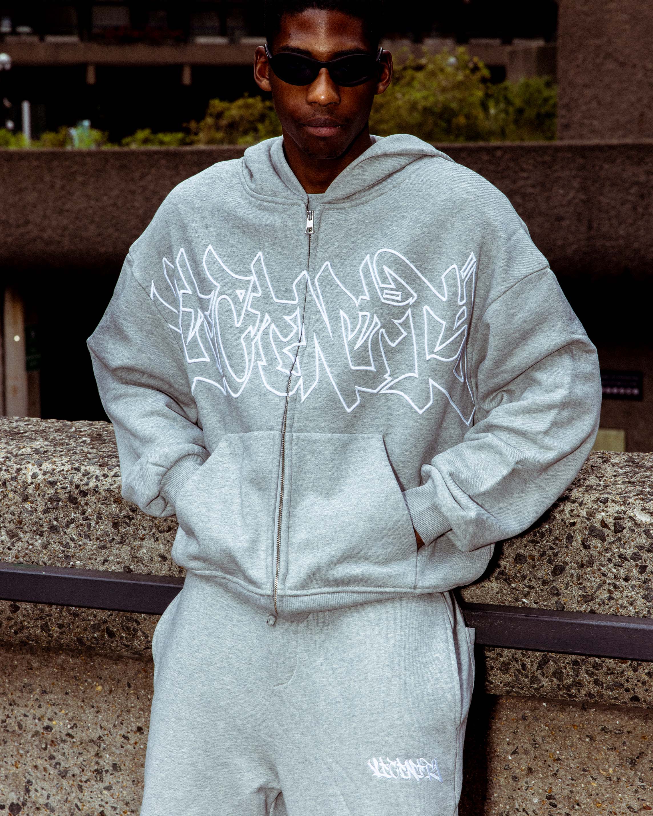 GRAFFITI ZIP-HOODIE GREY MELANGE - Image 2