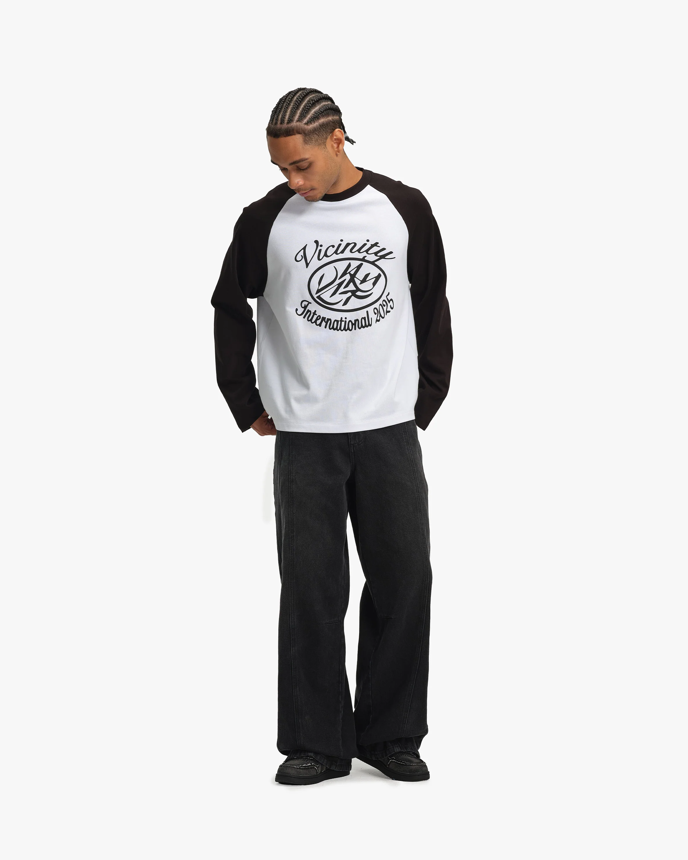 INTERNATIONAL LONGSLEEVE BLACK/WHITE - Image 9