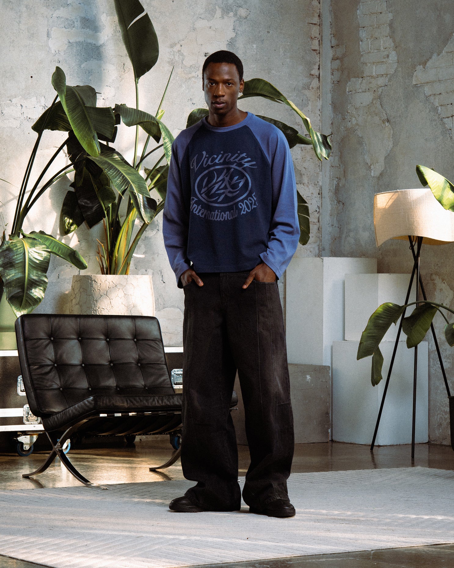 INTERNATIONAL LONGSLEEVE BLUE - Image 2