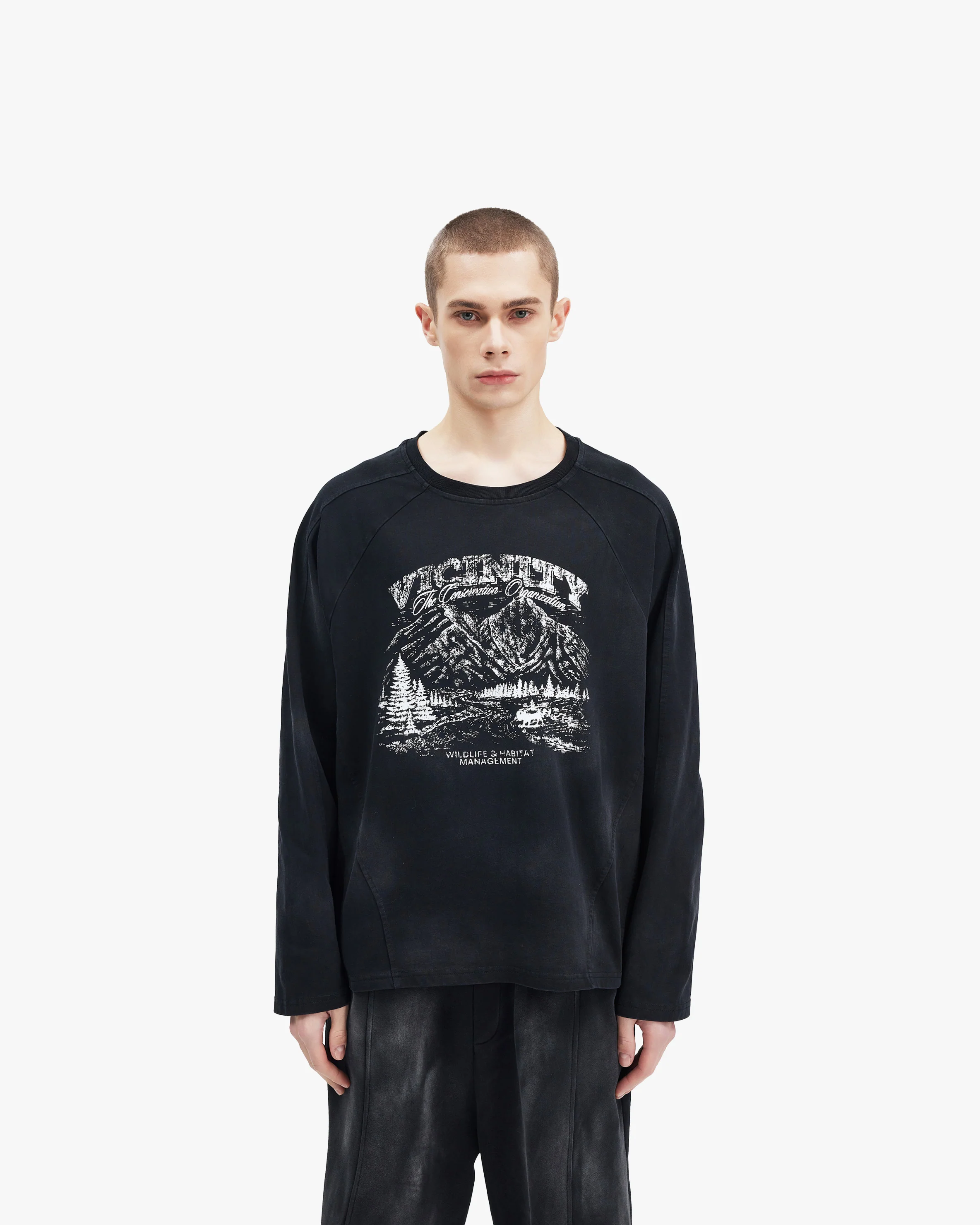 LANDSCAPE LONGSLEEVE BLACK - Image 2