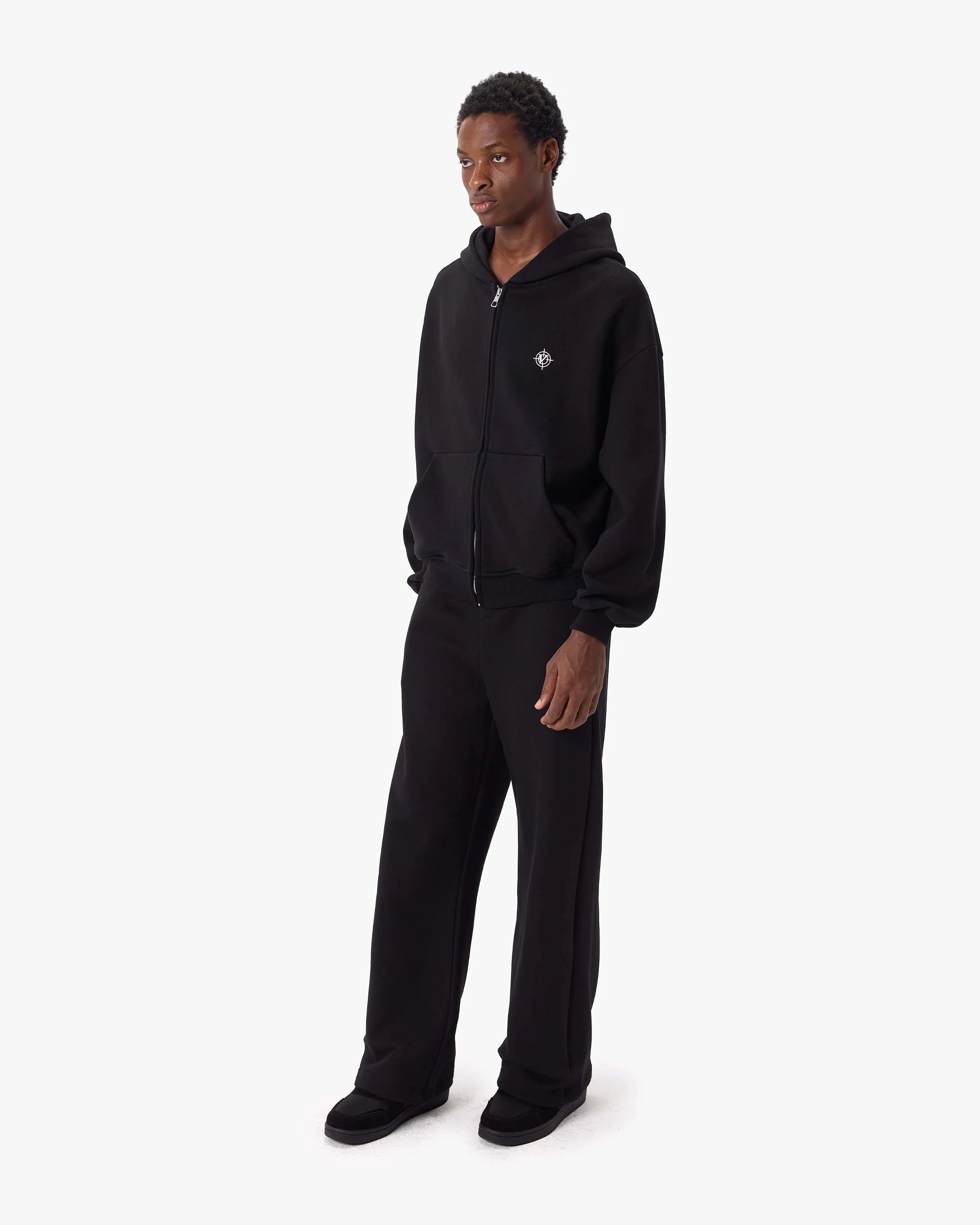 SOFTS JOGGER BLACK - Image 9