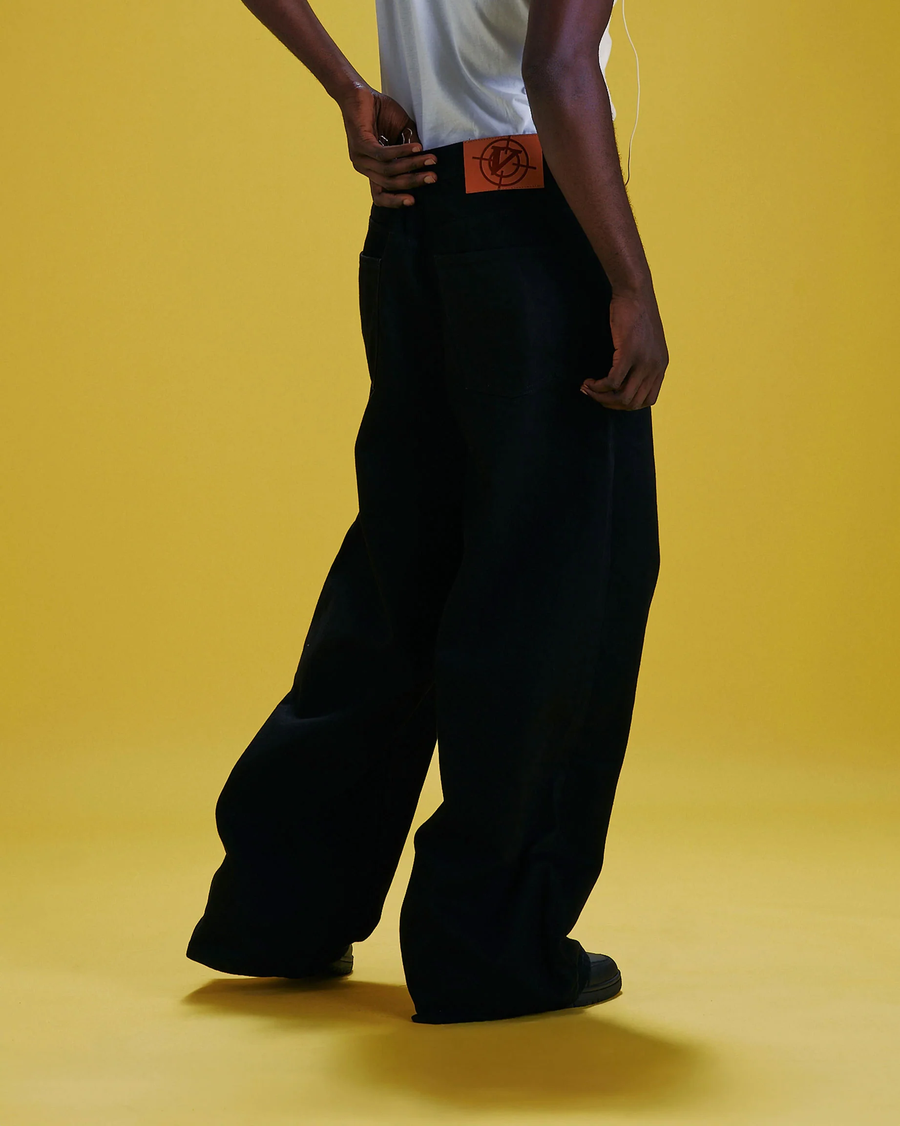 THE BAGGY DENIM PURE BLACK - Image 2