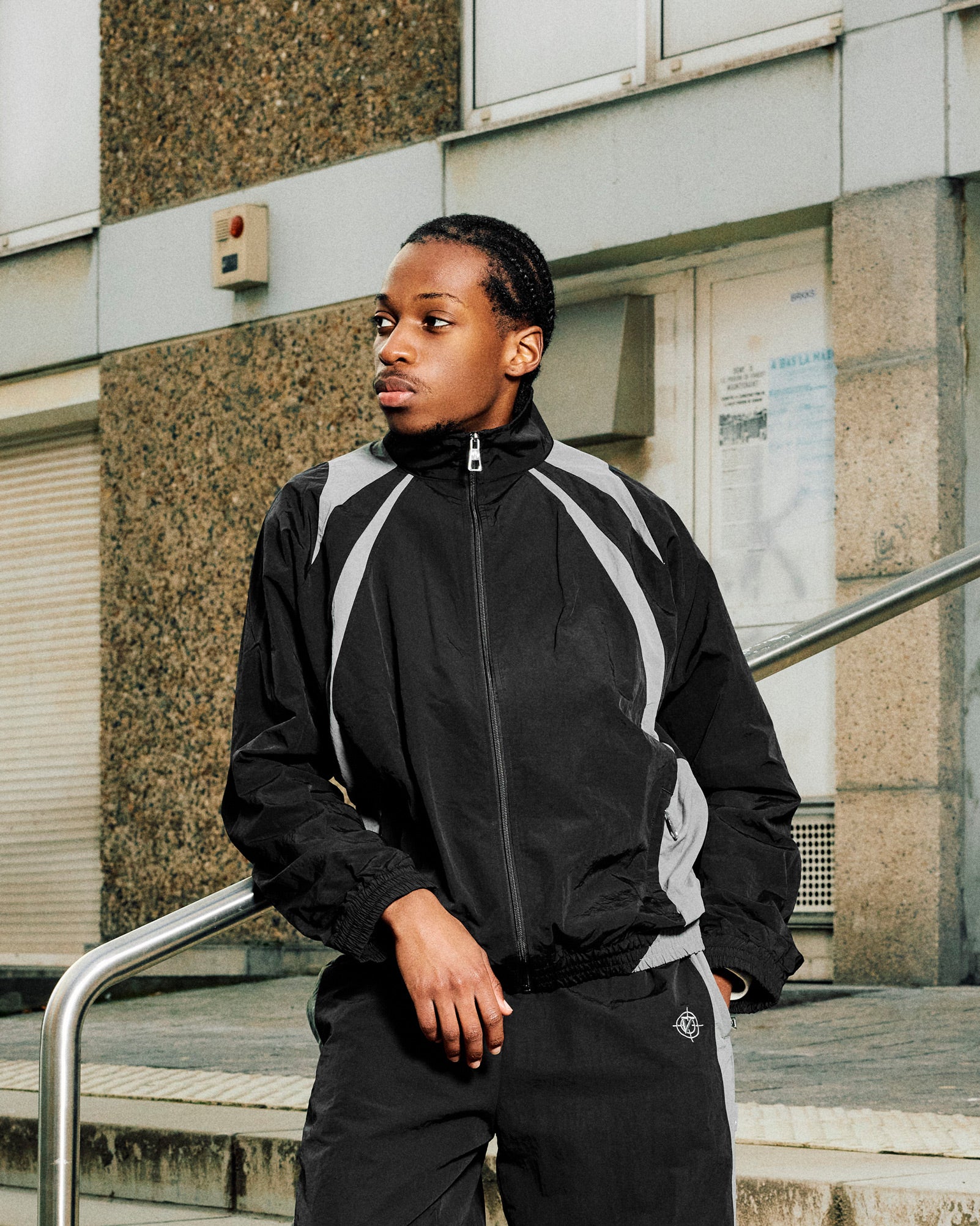 TRACK JACKET V3 BLACK GREY - Image 2