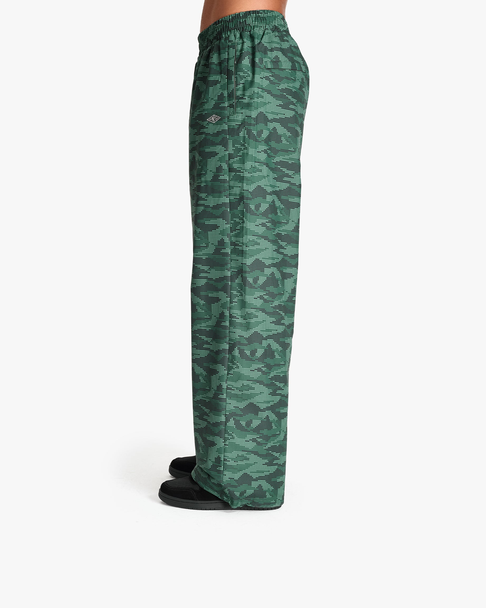 TRACK PANTS DOTTED CAMO GREEN - Image 5