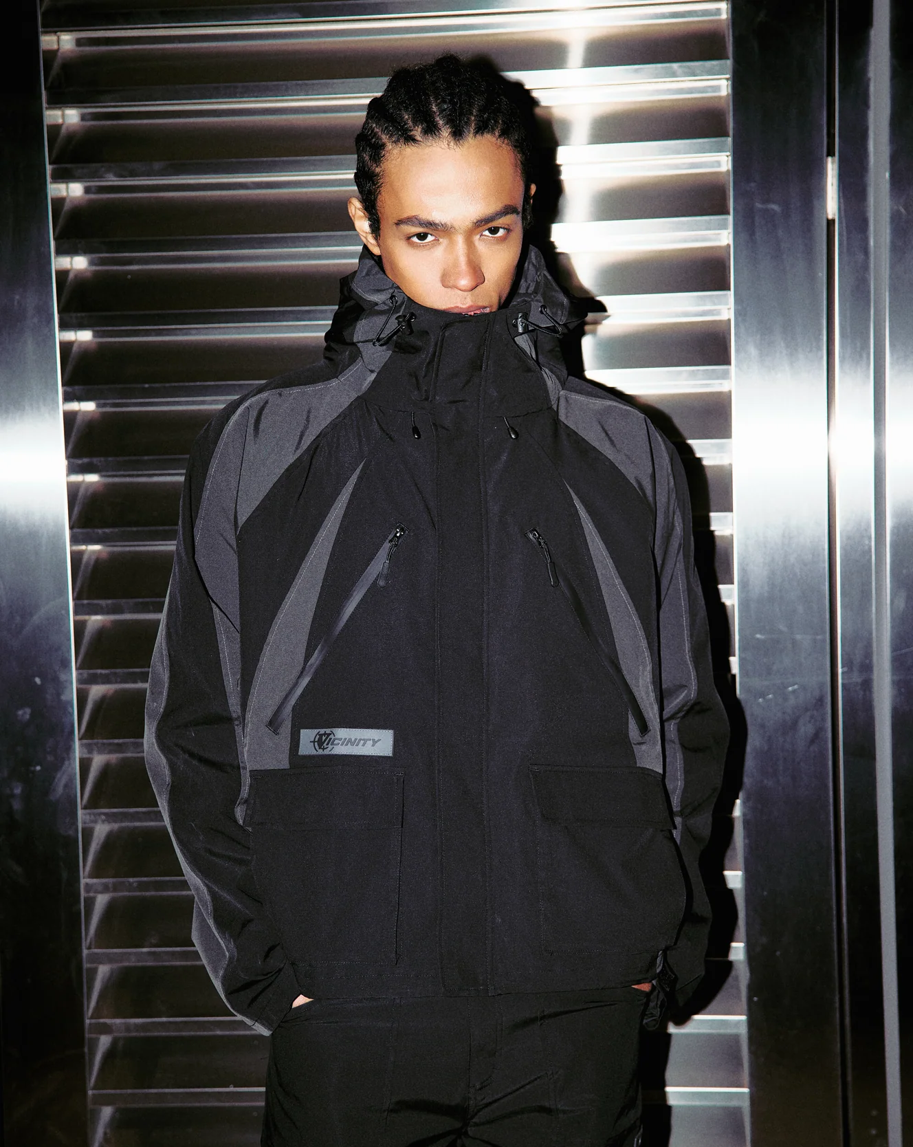 TRAIL WINDBREAKER BLACK - Image 2