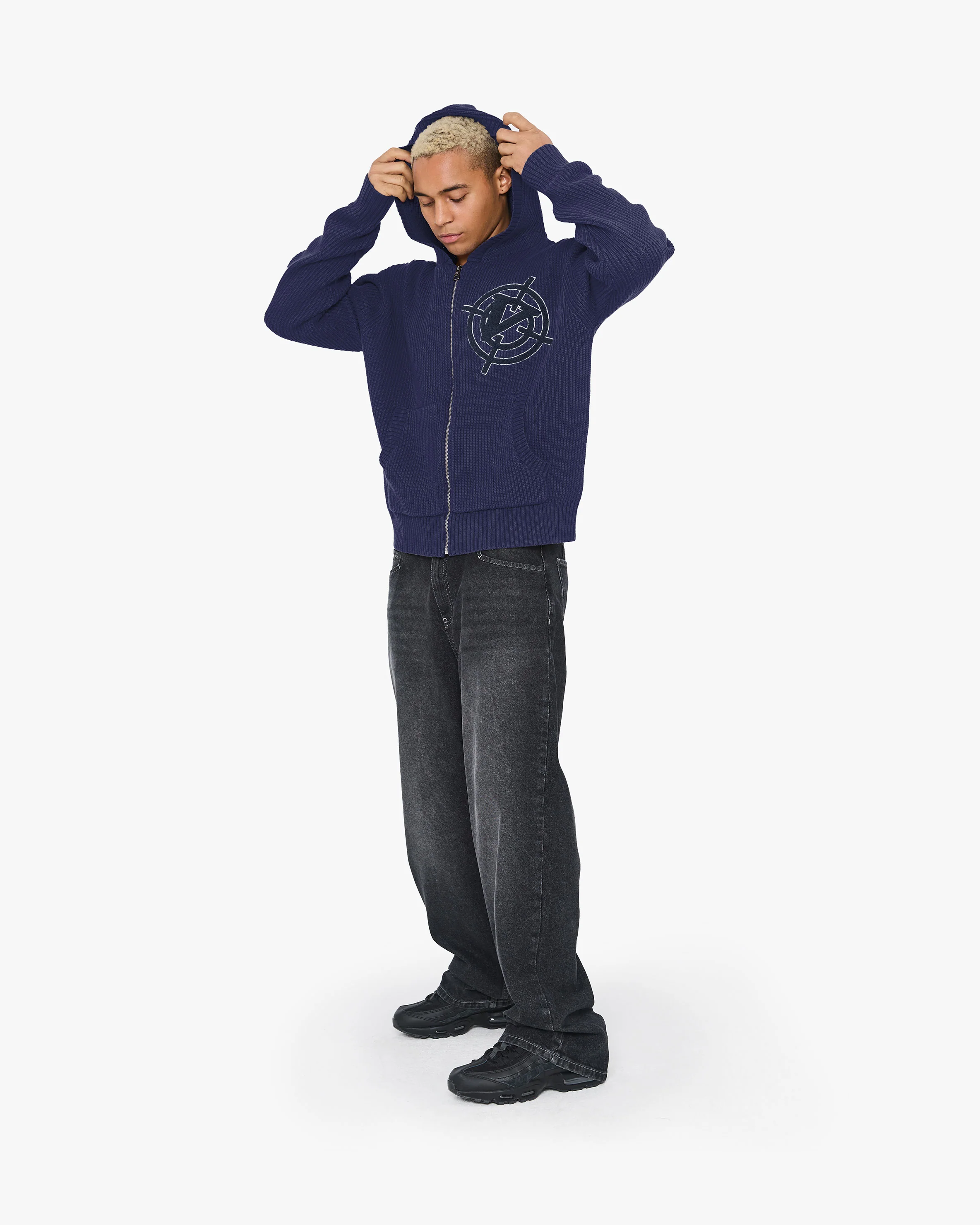 V-LOGO KNIT ZIP HOODIE NAVY - Image 9